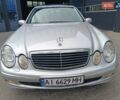 Серый Мерседес Е-Класс, объемом двигателя 3.2 л и пробегом 350 тыс. км за 8200 $, фото 7 на Automoto.ua