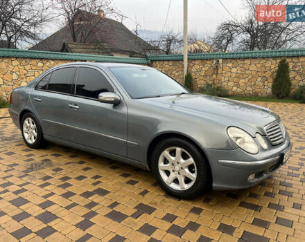 Серый Мерседес Е-Класс, объемом двигателя 2.2 л и пробегом 359 тыс. км за 6450 $, фото 22 на Automoto.ua