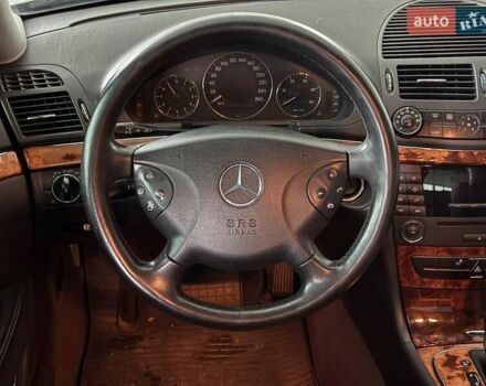 Серый Мерседес Е-Класс, объемом двигателя 2.7 л и пробегом 254 тыс. км за 8790 $, фото 18 на Automoto.ua