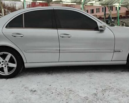 Сірий Мерседес Е-Клас, об'ємом двигуна 2.69 л та пробігом 360 тис. км за 7777 $, фото 20 на Automoto.ua