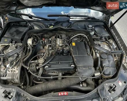 Серый Мерседес Е-Класс, объемом двигателя 1.8 л и пробегом 382 тыс. км за 6500 $, фото 13 на Automoto.ua