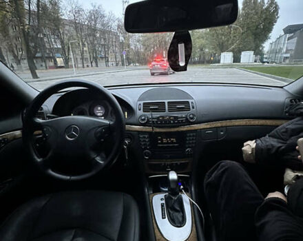 Серый Мерседес Е-Класс, объемом двигателя 3.23 л и пробегом 440 тыс. км за 7499 $, фото 8 на Automoto.ua