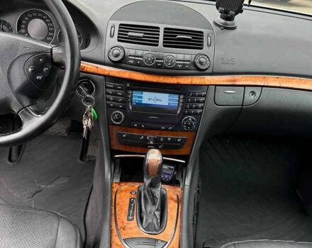 Сірий Мерседес Е-Клас, об'ємом двигуна 0 л та пробігом 370 тис. км за 2905 $, фото 13 на Automoto.ua