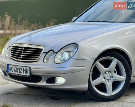 Сірий Мерседес Е-Клас, об'ємом двигуна 2.7 л та пробігом 400 тис. км за 8300 $, фото 21 на Automoto.ua