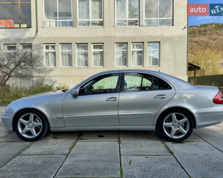 Сірий Мерседес Е-Клас, об'ємом двигуна 2.7 л та пробігом 400 тис. км за 8300 $, фото 15 на Automoto.ua
