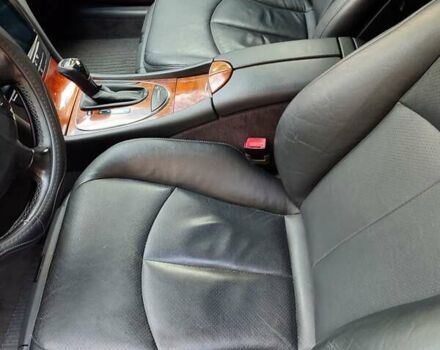 Серый Мерседес Е-Класс, объемом двигателя 2.1 л и пробегом 443 тыс. км за 8300 $, фото 10 на Automoto.ua