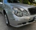 Серый Мерседес Е-Класс, объемом двигателя 2.6 л и пробегом 445 тыс. км за 6980 $, фото 3 на Automoto.ua