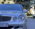 Серый Мерседес Е-Класс, объемом двигателя 2.1 л и пробегом 300 тыс. км за 5500 $, фото 2 на Automoto.ua