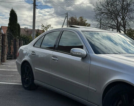 Мерседес Е-Клас 2004 у Вінниці на Automoto.ua Сірий Мерседес Е-Клас, об'ємом двигуна 1.8 л та пробігом 459 тис. км за 4799 $, фото 15 на Automoto.ua