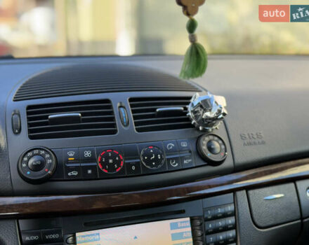 Сірий Мерседес Е-Клас, об'ємом двигуна 2.7 л та пробігом 400 тис. км за 8300 $, фото 50 на Automoto.ua