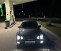 Сірий Мерседес Е-Клас, об'ємом двигуна 2.15 л та пробігом 301 тис. км за 8900 $, фото 12 на Automoto.ua