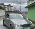 Мерседес Е-Клас 2004 у Каменце-Подольском на Automoto.ua Сірий Мерседес Е-Клас, об'ємом двигуна 2.1 л та пробігом 312 тис. км за 6600 $, фото 1 на Automoto.ua