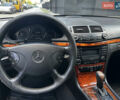 Мерседес Е-Клас 2004 у Івано-Франківську на Automoto.ua Сірий Мерседес Е-Клас, об'ємом двигуна 2.1 л та пробігом 305 тис. км за 6500 $, фото 17 на Automoto.ua