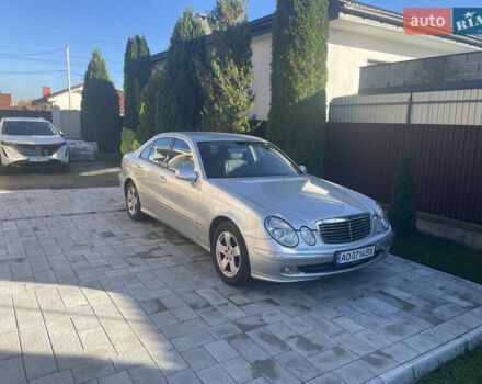 Серый Мерседес Е-Класс, объемом двигателя 3.2 л и пробегом 356 тыс. км за 7800 $, фото 1 на Automoto.ua