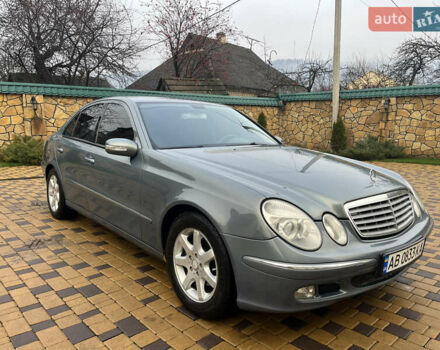 Серый Мерседес Е-Класс, объемом двигателя 2.2 л и пробегом 359 тыс. км за 6450 $, фото 28 на Automoto.ua