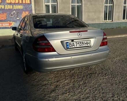 Сірий Мерседес Е-Клас, об'ємом двигуна 1.8 л та пробігом 303 тис. км за 7200 $, фото 7 на Automoto.ua