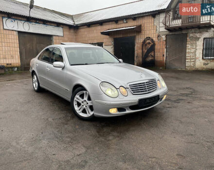 Сірий Мерседес Е-Клас, об'ємом двигуна 3.2 л та пробігом 272 тис. км за 3850 $, фото 2 на Automoto.ua