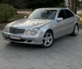 Сірий Мерседес Е-Клас, об'ємом двигуна 2.6 л та пробігом 280 тис. км за 7624 $, фото 1 на Automoto.ua