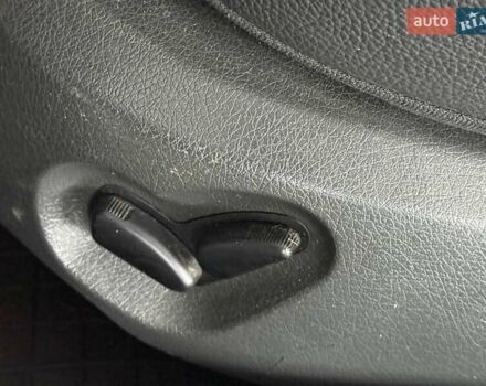 Серый Мерседес Е-Класс, объемом двигателя 2.7 л и пробегом 254 тыс. км за 8790 $, фото 9 на Automoto.ua