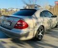 Серый Мерседес Е-Класс, объемом двигателя 3.2 л и пробегом 202 тыс. км за 4800 $, фото 5 на Automoto.ua