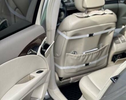 Мерседес Е-Клас 2004 у Каменце-Подольском на Automoto.ua Сірий Мерседес Е-Клас, об'ємом двигуна 2.1 л та пробігом 312 тис. км за 6600 $, фото 14 на Automoto.ua
