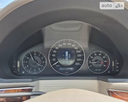 Сірий Мерседес Е-Клас, об'ємом двигуна 1.8 л та пробігом 281 тис. км за 11400 $, фото 13 на Automoto.ua