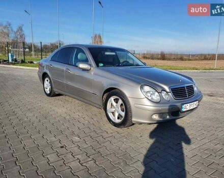 Серый Мерседес Е-Класс, объемом двигателя 2.15 л и пробегом 420 тыс. км за 7000 $, фото 3 на Automoto.ua
