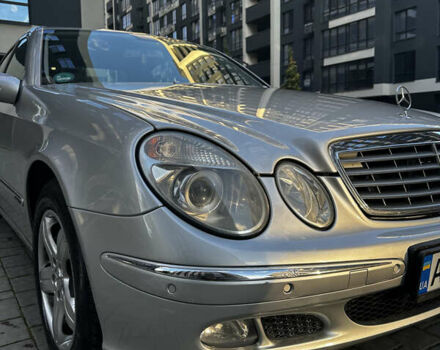 Мерседес Е-Клас 2004 у Івано-Франківську на Automoto.ua Сірий Мерседес Е-Клас, об'ємом двигуна 2.1 л та пробігом 305 тис. км за 6500 $, фото 8 на Automoto.ua