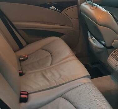 Сірий Мерседес Е-Клас, об'ємом двигуна 1.8 л та пробігом 385 тис. км за 5500 $, фото 3 на Automoto.ua