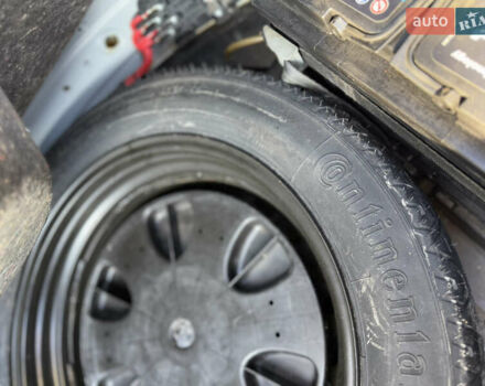 Сірий Мерседес Е-Клас, об'ємом двигуна 2.7 л та пробігом 400 тис. км за 8300 $, фото 72 на Automoto.ua