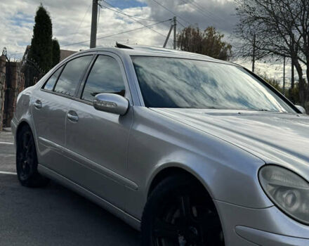 Мерседес Е-Клас 2004 у Вінниці на Automoto.ua Сірий Мерседес Е-Клас, об'ємом двигуна 1.8 л та пробігом 459 тис. км за 4799 $, фото 14 на Automoto.ua