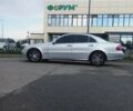 Серый Мерседес Е-Класс, объемом двигателя 3.2 л и пробегом 489 тыс. км за 6200 $, фото 1 на Automoto.ua