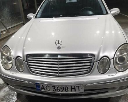 Серый Мерседес Е-Класс, объемом двигателя 2.15 л и пробегом 400 тыс. км за 6300 $, фото 4 на Automoto.ua