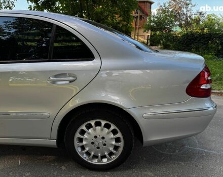 Серый Мерседес Е-Класс, объемом двигателя 2.6 л и пробегом 445 тыс. км за 6980 $, фото 11 на Automoto.ua