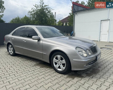 Серый Мерседес Е-Класс, объемом двигателя 2.7 л и пробегом 426 тыс. км за 6999 $, фото 2 на Automoto.ua