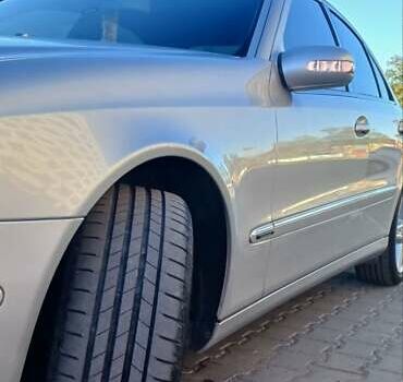 Серый Мерседес Е-Класс, объемом двигателя 1.8 л и пробегом 289 тыс. км за 7150 $, фото 8 на Automoto.ua