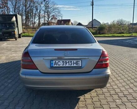 Серый Мерседес Е-Класс, объемом двигателя 2.15 л и пробегом 420 тыс. км за 7000 $, фото 9 на Automoto.ua