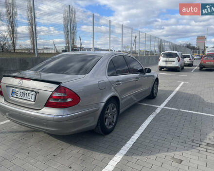 Сірий Мерседес Е-Клас, об'ємом двигуна 2.7 л та пробігом 287 тис. км за 9000 $, фото 15 на Automoto.ua
