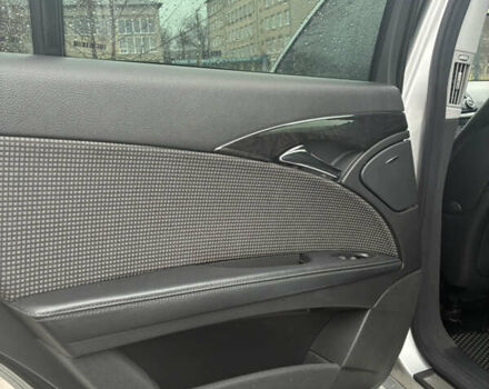 Сірий Мерседес Е-Клас, об'ємом двигуна 2.7 л та пробігом 349 тис. км за 8800 $, фото 29 на Automoto.ua