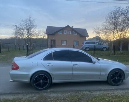 Сірий Мерседес Е-Клас, об'ємом двигуна 2.7 л та пробігом 100 тис. км за 3300 $, фото 3 на Automoto.ua