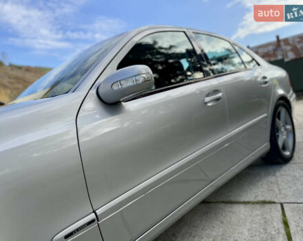 Сірий Мерседес Е-Клас, об'ємом двигуна 2.7 л та пробігом 400 тис. км за 8300 $, фото 17 на Automoto.ua