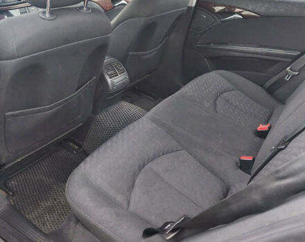 Мерседес Е-Клас 2004 у Чернігові на Automoto.ua Сірий Мерседес Е-Клас, об'ємом двигуна 2.2 л та пробігом 380 тис. км за 7000 $, фото 11 на Automoto.ua