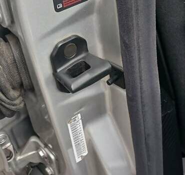 Серый Мерседес Е-Класс, объемом двигателя 1.8 л и пробегом 289 тыс. км за 7150 $, фото 26 на Automoto.ua