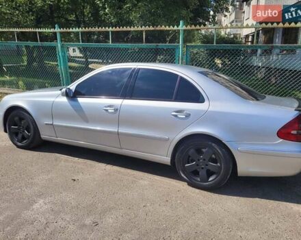 Сірий Мерседес Е-Клас, об'ємом двигуна 2.15 л та пробігом 350 тис. км за 7500 $, фото 2 на Automoto.ua