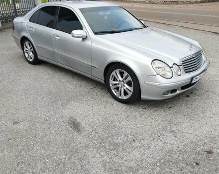 Сірий Мерседес Е-Клас, об'ємом двигуна 2.7 л та пробігом 400 тис. км за 7200 $, фото 7 на Automoto.ua