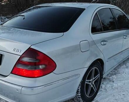 Сірий Мерседес Е-Клас, об'ємом двигуна 3.22 л та пробігом 495 тис. км за 7777 $, фото 28 на Automoto.ua