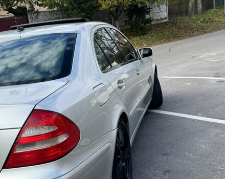 Мерседес Е-Клас 2004 у Вінниці на Automoto.ua Сірий Мерседес Е-Клас, об'ємом двигуна 1.8 л та пробігом 459 тис. км за 4799 $, фото 23 на Automoto.ua