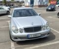 Серый Мерседес Е-Класс, объемом двигателя 3.2 л и пробегом 266 тыс. км за 6999 $, фото 1 на Automoto.ua