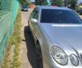 Сірий Мерседес Е-Клас, об'ємом двигуна 2.15 л та пробігом 350 тис. км за 7500 $, фото 10 на Automoto.ua