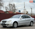 Серый Мерседес Е-Класс, объемом двигателя 3.22 л и пробегом 368 тыс. км за 7499 $, фото 1 на Automoto.ua